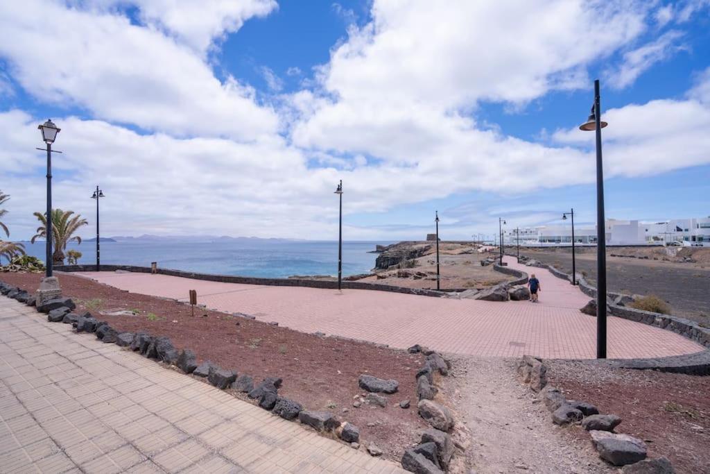Beautiful Home In Lanzarote 5 Mins From Marina Playa Blanca  Luaran gambar