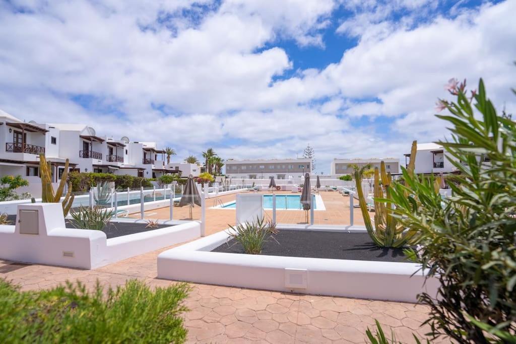 Beautiful Home In Lanzarote 5 Mins From Marina Playa Blanca  Luaran gambar